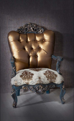 Chesterfield design fauteuil met gouden rugleuning voor woonkamer