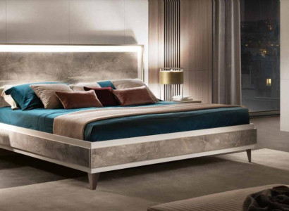 arredoclassic Italiaanse slaapkamermeubeldesign set Bed Nachtkastje