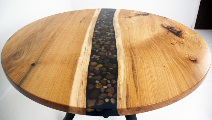 Ronde eettafel met epoxyhars, vergadertafel, massieve conferentietafel.