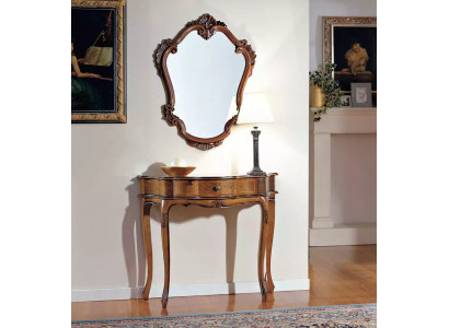 Elegante bruine console met spiegel in klassieke slaapkamer set.