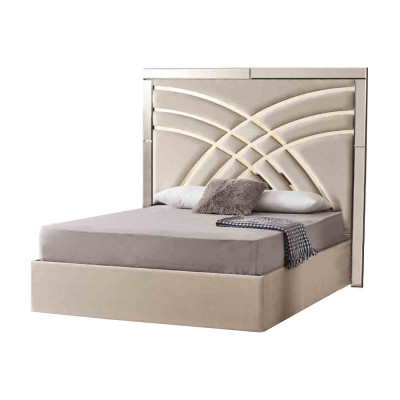 Beige tweepersoonsbed designer slaapkamer bedframe luxueuze meubels